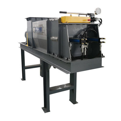 Otomatis 304 stainless steel limbah makanan mesin dewatering dengan overload motor pelindung dan 220V / 380V tegangan